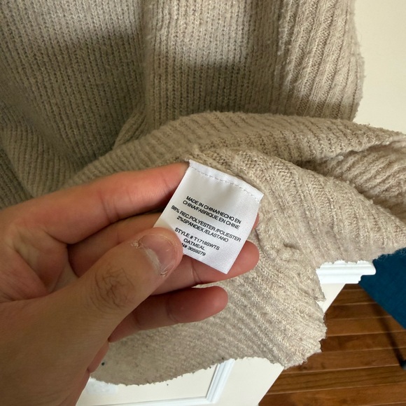 Thread & Supply Sz M Recycled Polyester Mockneck Sweater Preppy Comfy Casual - Picture 8 of 11